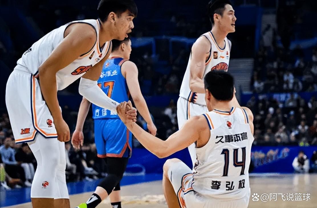 上海男篮大胜福建队,取得四连胜 上海男篮大胜福建队,取得四连胜