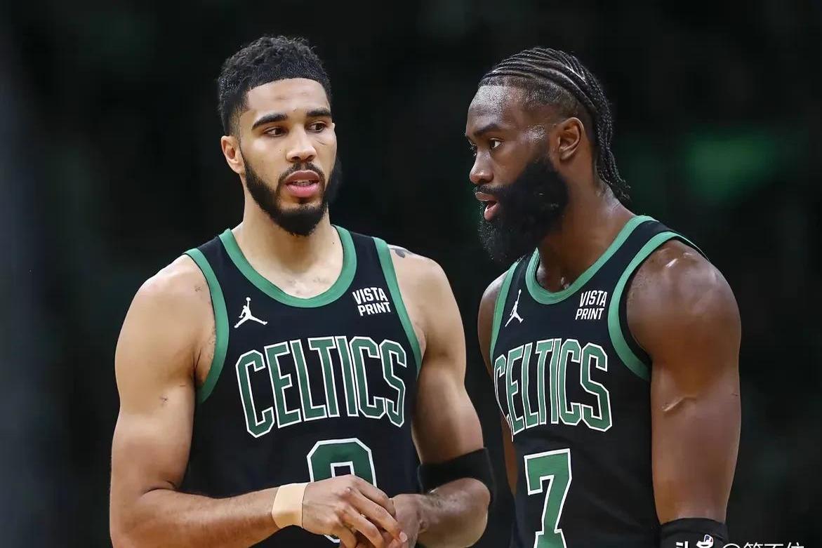 凯尔特人战胜湖人，全场比分惊人！的简单介绍