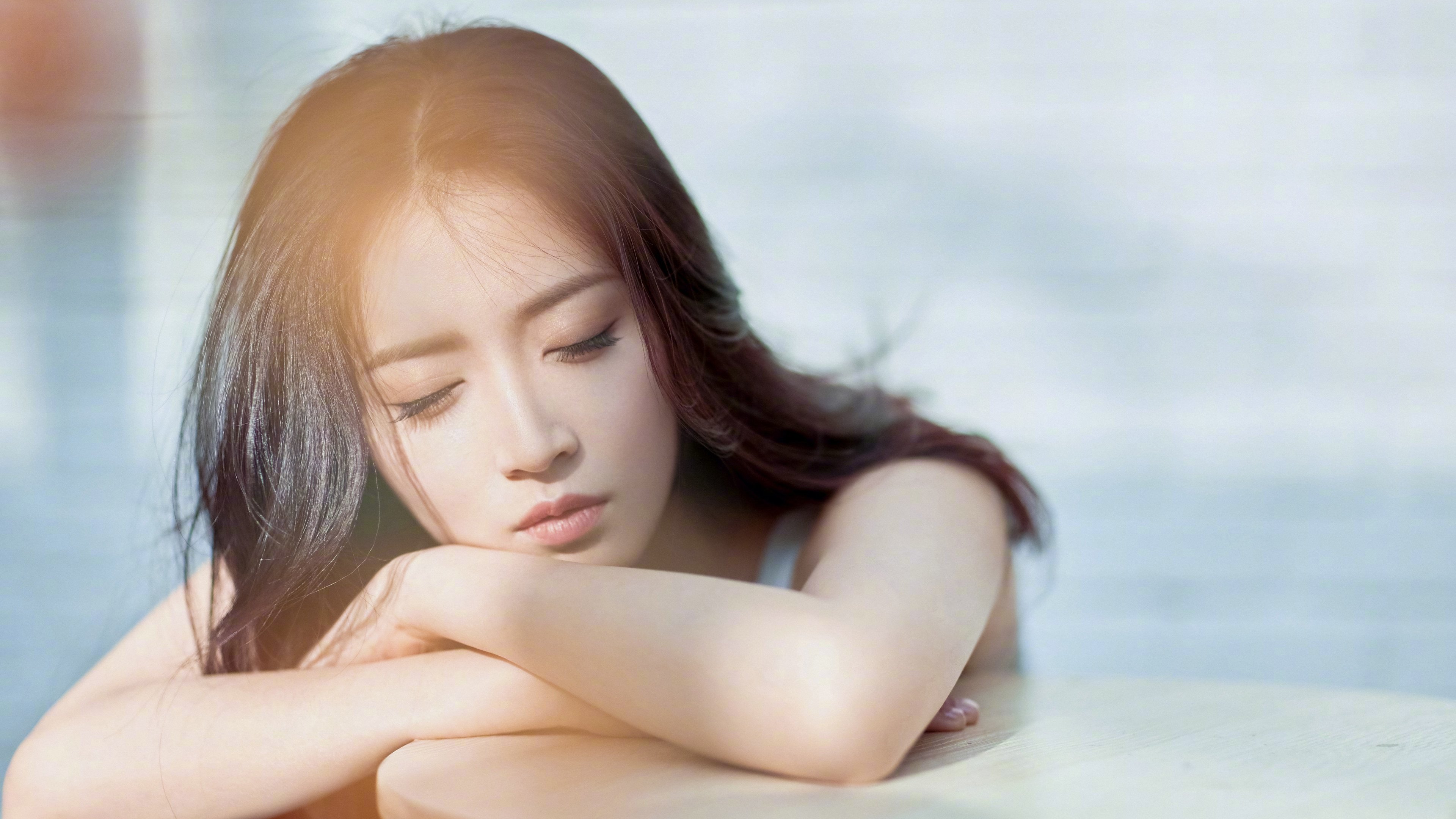 救赎之夜，布克的个人奇迹与上海队的团队胜利如何谱写了终结勇士连胜的双重奏？