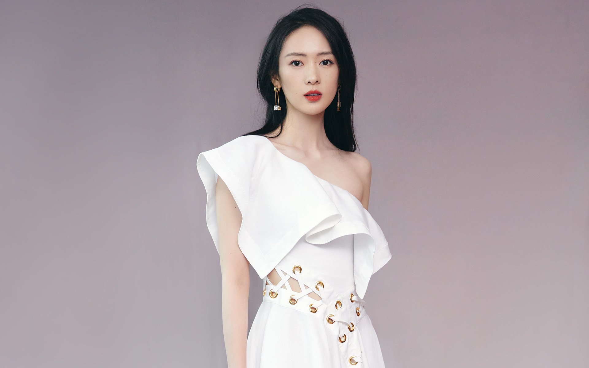 防线崩盘！哥伦比亚尖刀阿克独造三球，阿森纳客场溃败