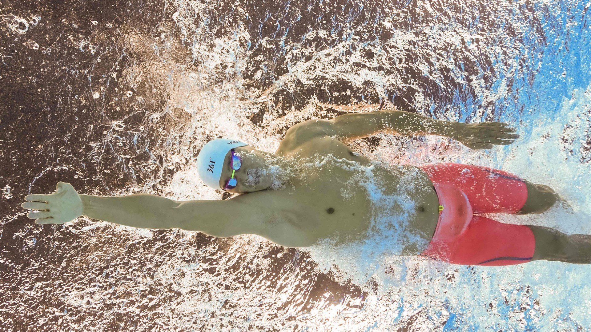 冰与火的对决，布伦森掌控火焰，太阳熔解活塞防线